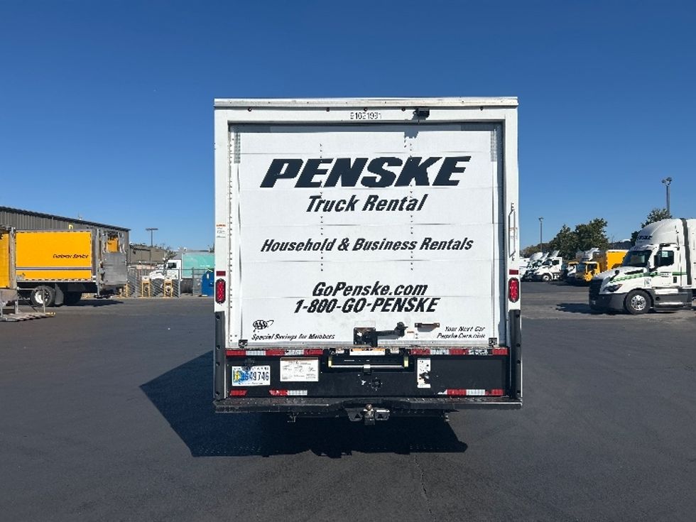 Light Duty Box Truck-Light and Medium Duty Trucks-Ford-2022-E350-West Sacramento-CA-111,616\n\t\tmiles-$ 29,750 - Image 7