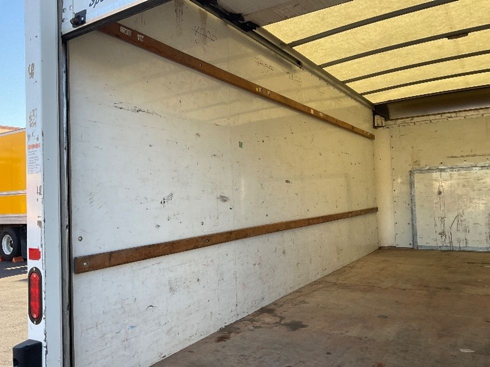 Light Duty Box Truck-Light and Medium Duty Trucks-Ford-2022-E350-West Sacramento-CA-119,743\n\t\tmiles-$ 29,500 - Image 11