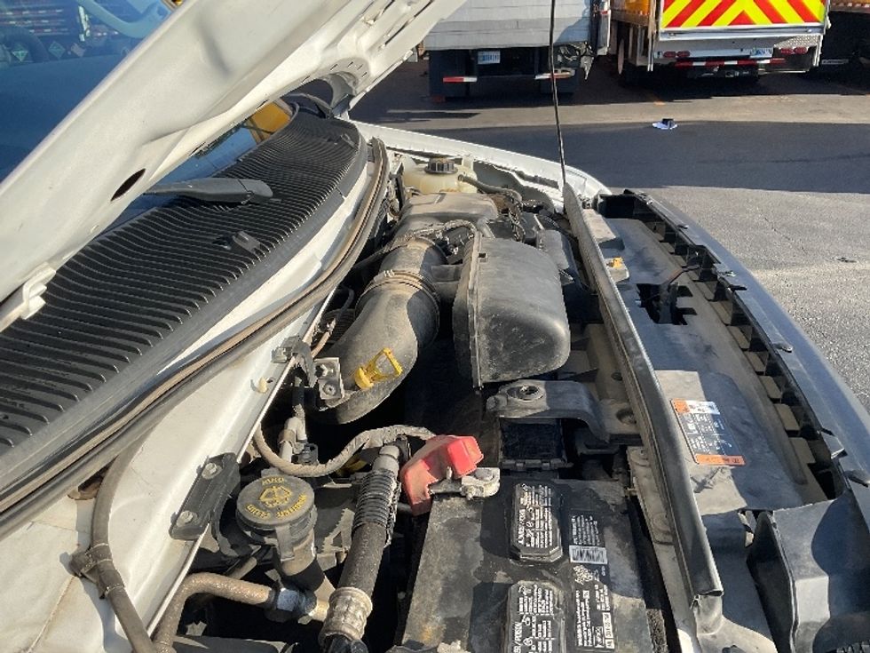 Light Duty Box Truck-Light and Medium Duty Trucks-Ford-2022-E350-West Sacramento-CA-119,743\n\t\tmiles-$ 29,500 - Image 23