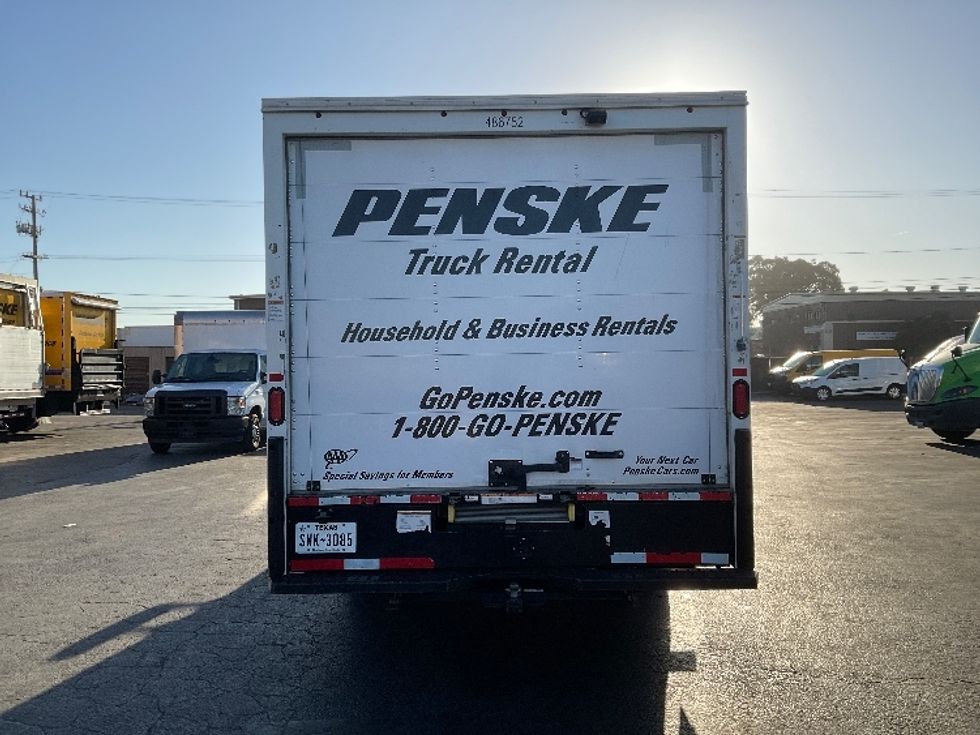 Light Duty Box Truck-Light and Medium Duty Trucks-Ford-2022-E350-West Sacramento-CA-119,743\n\t\tmiles-$ 29,500 - Image 7