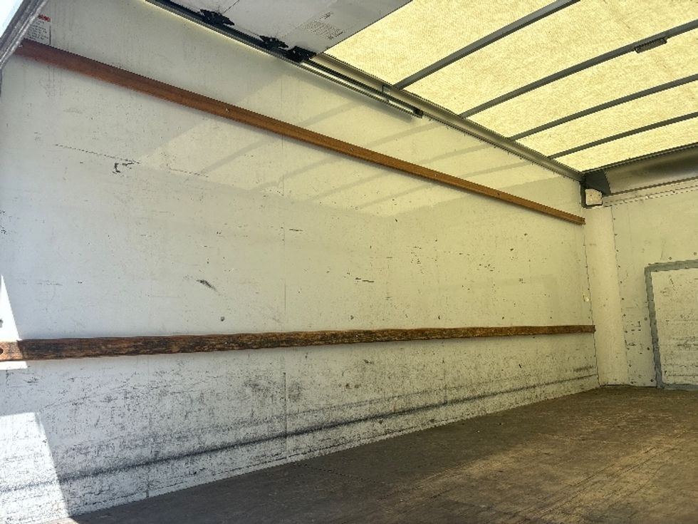 Light Duty Box Truck-Light and Medium Duty Trucks-Ford-2022-E350-West Sacramento-CA-124,015\n\t\tmiles-$ 26,000 - Image 11