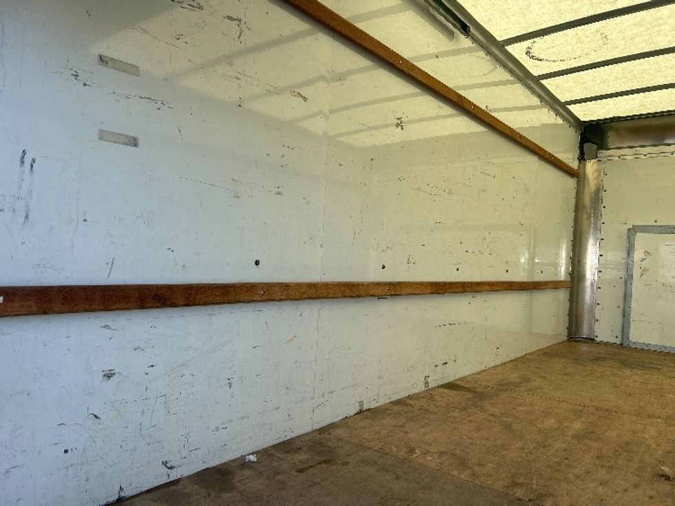 Light Duty Box Truck-Light and Medium Duty Trucks-Ford-2022-E350-West Sacramento-CA-71,066\n\t\tmiles-$ 32,000 - Image 10
