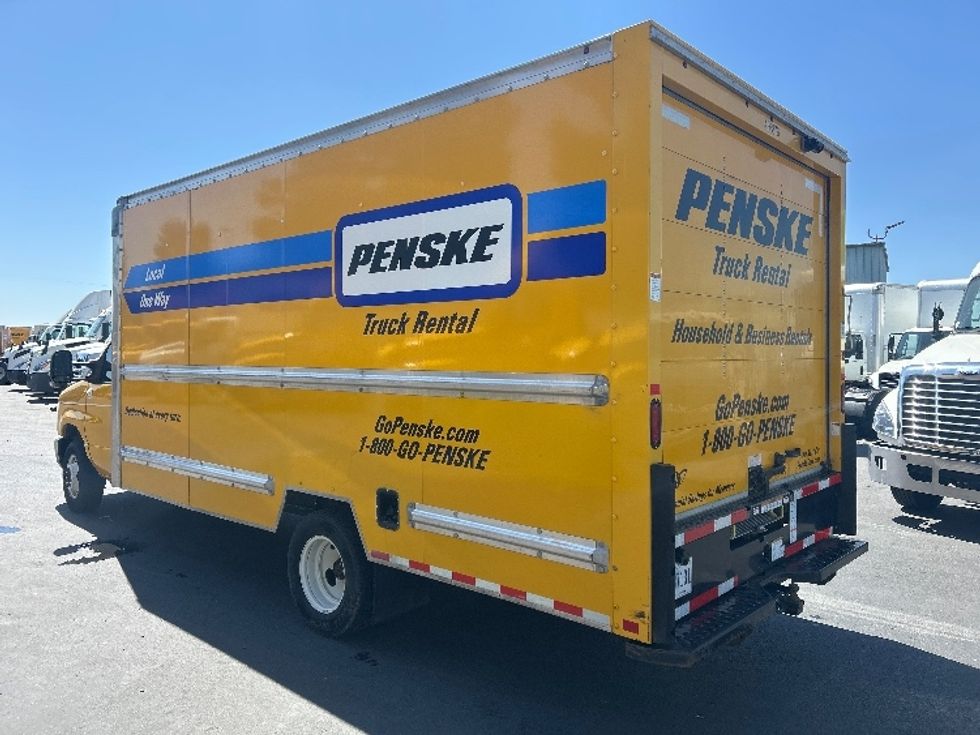 Light Duty Box Truck-Light and Medium Duty Trucks-Ford-2022-E350-West Sacramento-CA-71,066\n\t\tmiles-$ 32,000 - Image 6