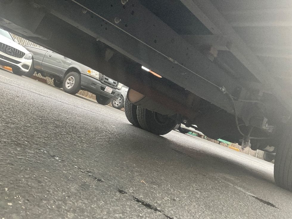 Light Duty Box Truck-Light and Medium Duty Trucks-Ford-2022-E350-West Sacramento-CA-81,736\n\t\tmiles-$ 29,750 - Image 5