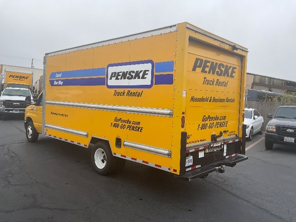 Light Duty Box Truck-Light and Medium Duty Trucks-Ford-2022-E350-West Sacramento-CA-81,736\n\t\tmiles-$ 29,750 - Image 6