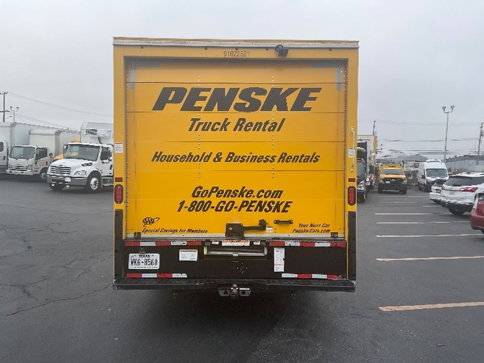 Light Duty Box Truck-Light and Medium Duty Trucks-Ford-2022-E350-West Sacramento-CA-81,736\n\t\tmiles-$ 29,750 - Image 7