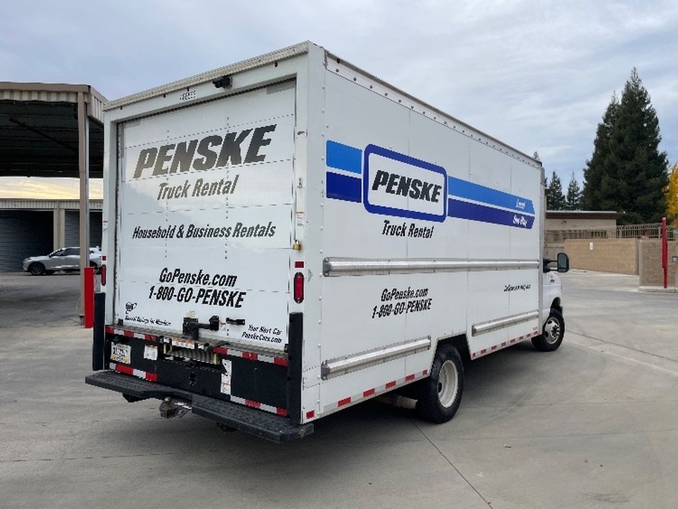 Light Duty Box Truck-Light and Medium Duty Trucks-Ford-2022-E350-West Sacramento-CA-88,821\n\t\tmiles-$ 33,750 - Image 11