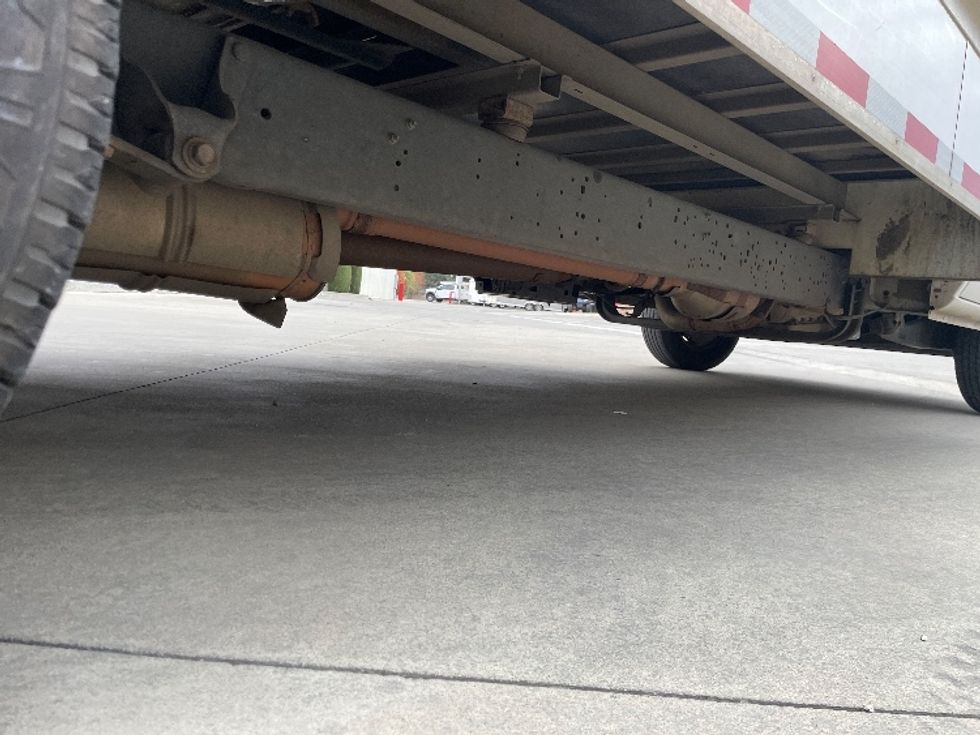 Light Duty Box Truck-Light and Medium Duty Trucks-Ford-2022-E350-West Sacramento-CA-88,821\n\t\tmiles-$ 33,750 - Image 12