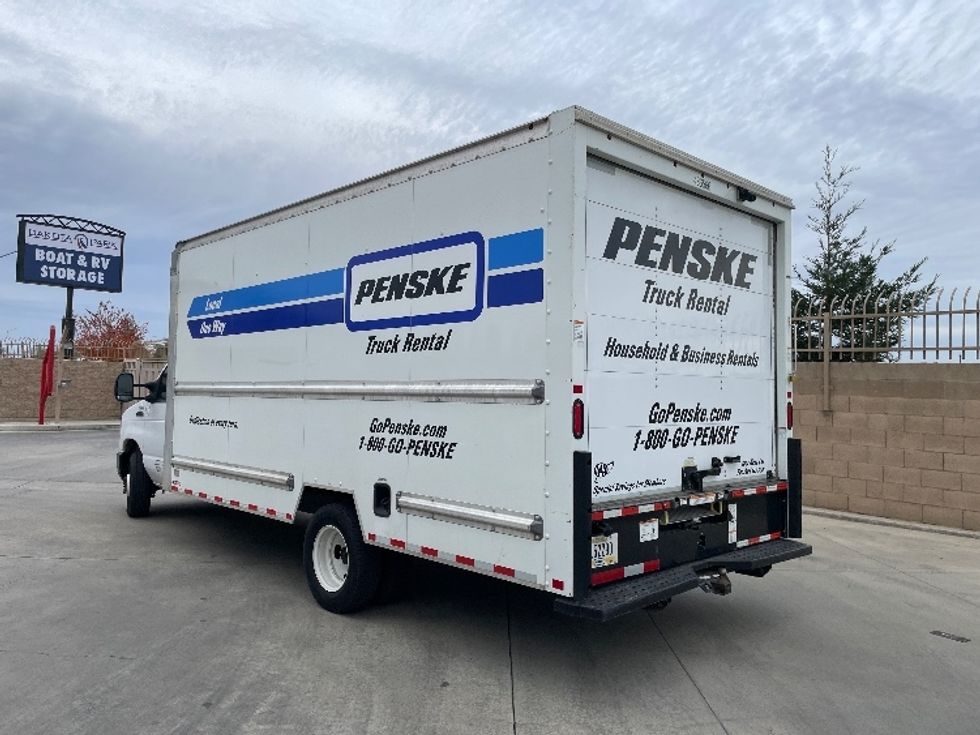 Light Duty Box Truck-Light and Medium Duty Trucks-Ford-2022-E350-West Sacramento-CA-88,821\n\t\tmiles-$ 33,750 - Image 6