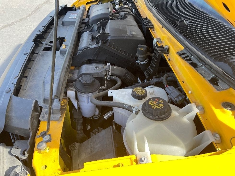 Light Duty Box Truck-Light and Medium Duty Trucks-Ford-2022-E350-West Sacramento-CA-99,511\n\t\tmiles-$ 29,250 - Image 24