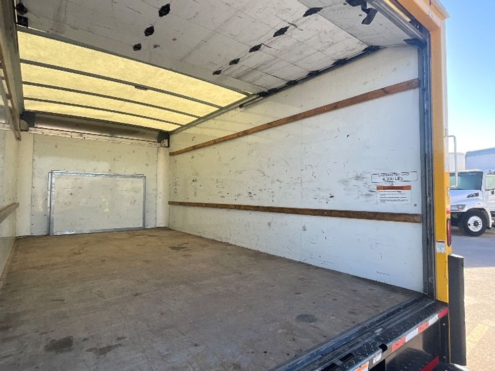 Light Duty Box Truck-Light and Medium Duty Trucks-Ford-2022-E350-West Valley City-UT-90,262\n\t\tmiles-$ 30,500 - Image 12