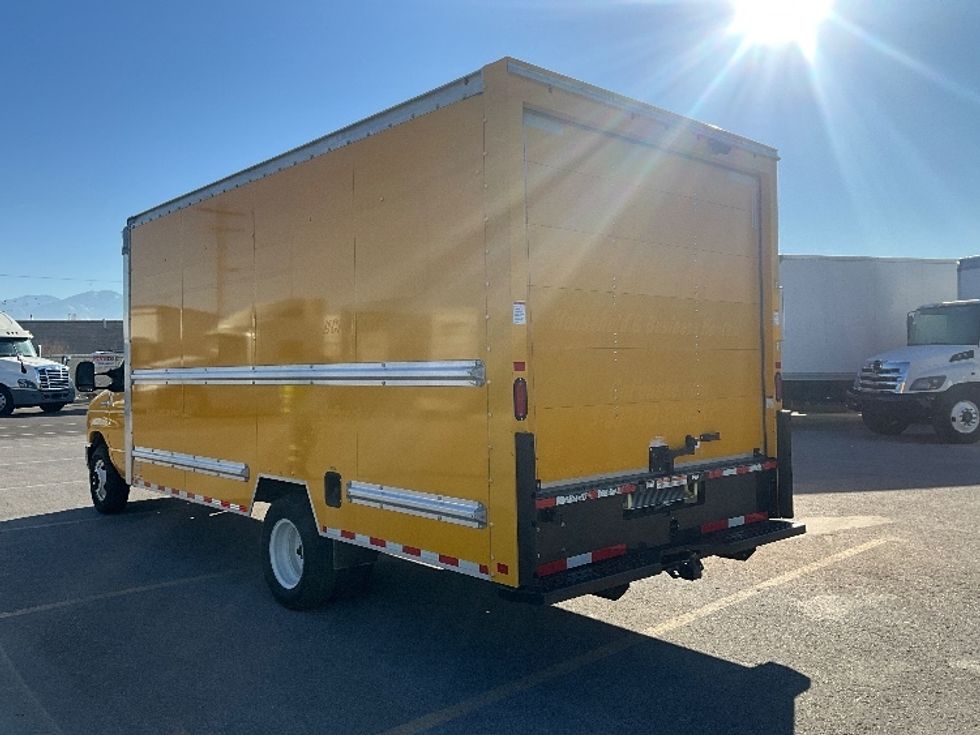 Light Duty Box Truck-Light and Medium Duty Trucks-Ford-2022-E350-West Valley City-UT-90,262\n\t\tmiles-$ 30,500 - Image 6