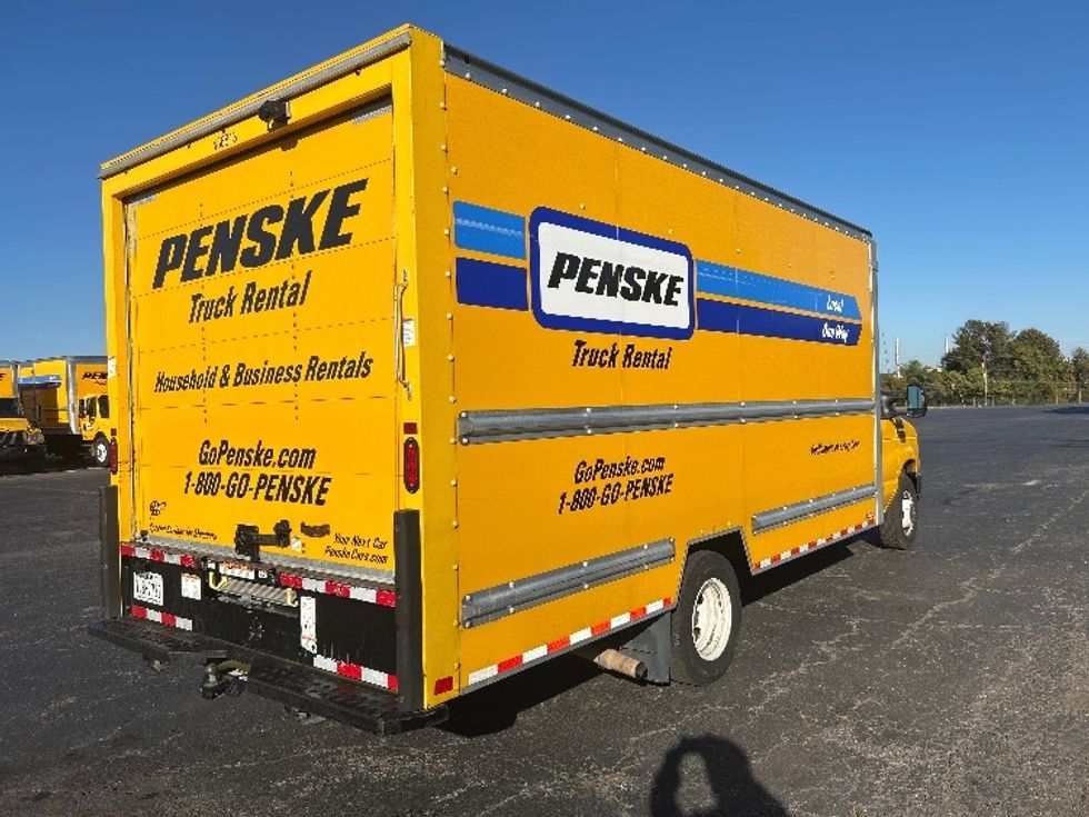 Light Duty Box Truck-Light and Medium Duty Trucks-Ford-2022-E350-White Deer-PA-107,080\n\t\tmiles-$ 25,000 - Image 13