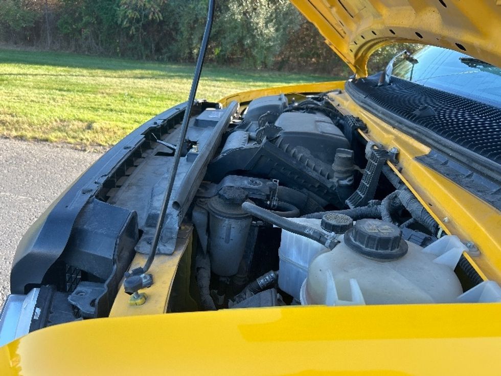 Light Duty Box Truck-Light and Medium Duty Trucks-Ford-2022-E350-White Deer-PA-107,080\n\t\tmiles-$ 25,000 - Image 24