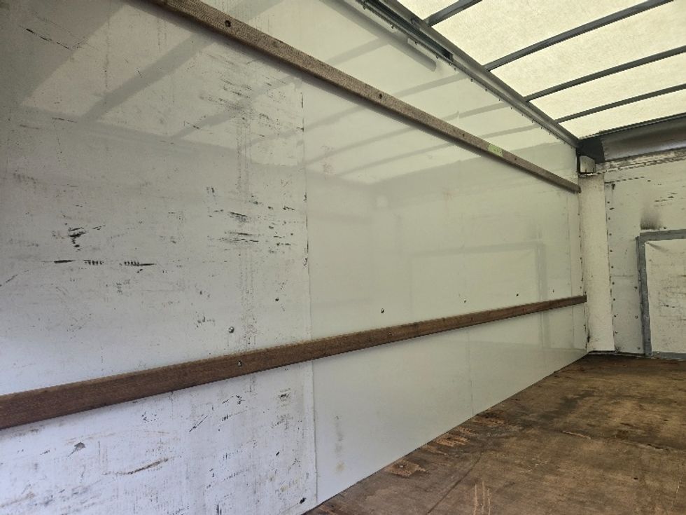 Light Duty Box Truck-Light and Medium Duty Trucks-Ford-2022-E350-White Deer-PA-141,751\n\t\tmiles-$ 23,250 - Image 10