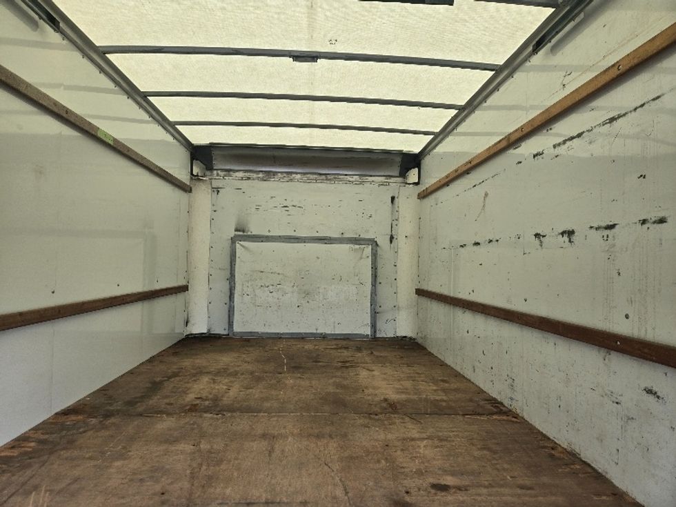 Light Duty Box Truck-Light and Medium Duty Trucks-Ford-2022-E350-White Deer-PA-141,751\n\t\tmiles-$ 23,250 - Image 8
