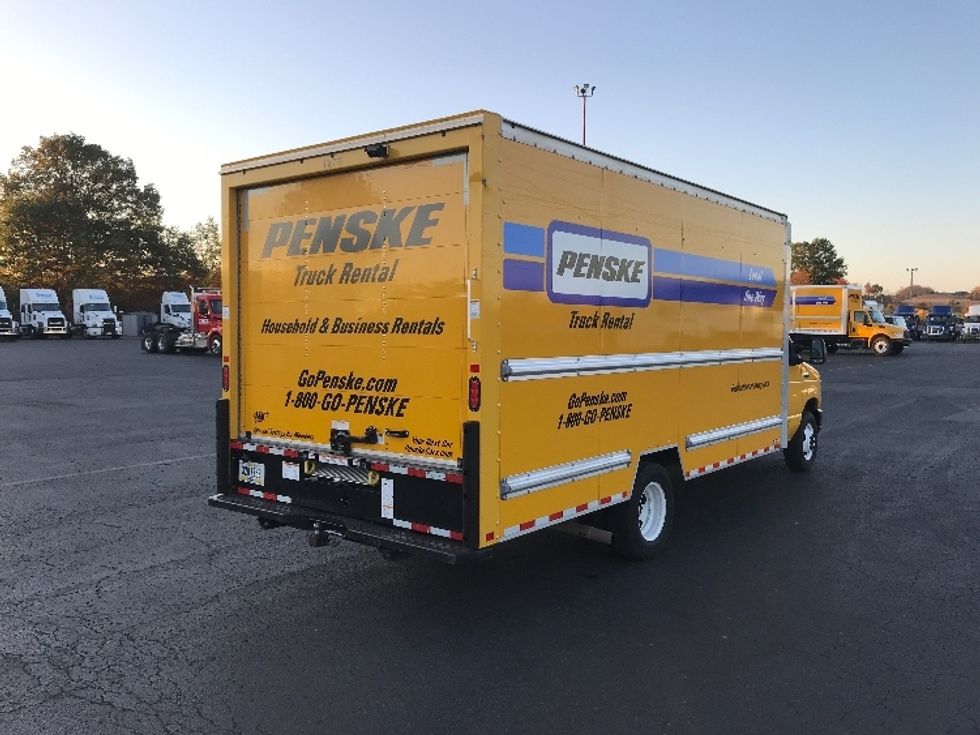 Light Duty Box Truck-Light and Medium Duty Trucks-Ford-2022-E350-White Deer-PA-85,467\n\t\tmiles-$ 34,250 - Image 13