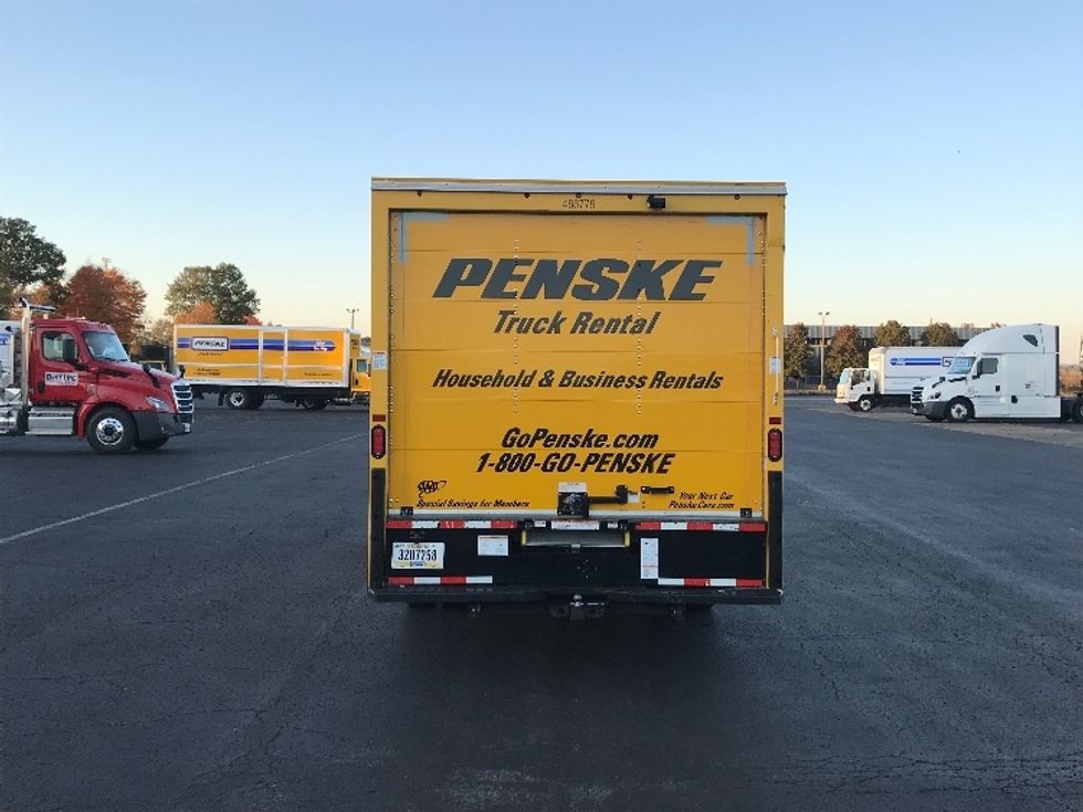 Light Duty Box Truck-Light and Medium Duty Trucks-Ford-2022-E350-White Deer-PA-85,467\n\t\tmiles-$ 34,250 - Image 7