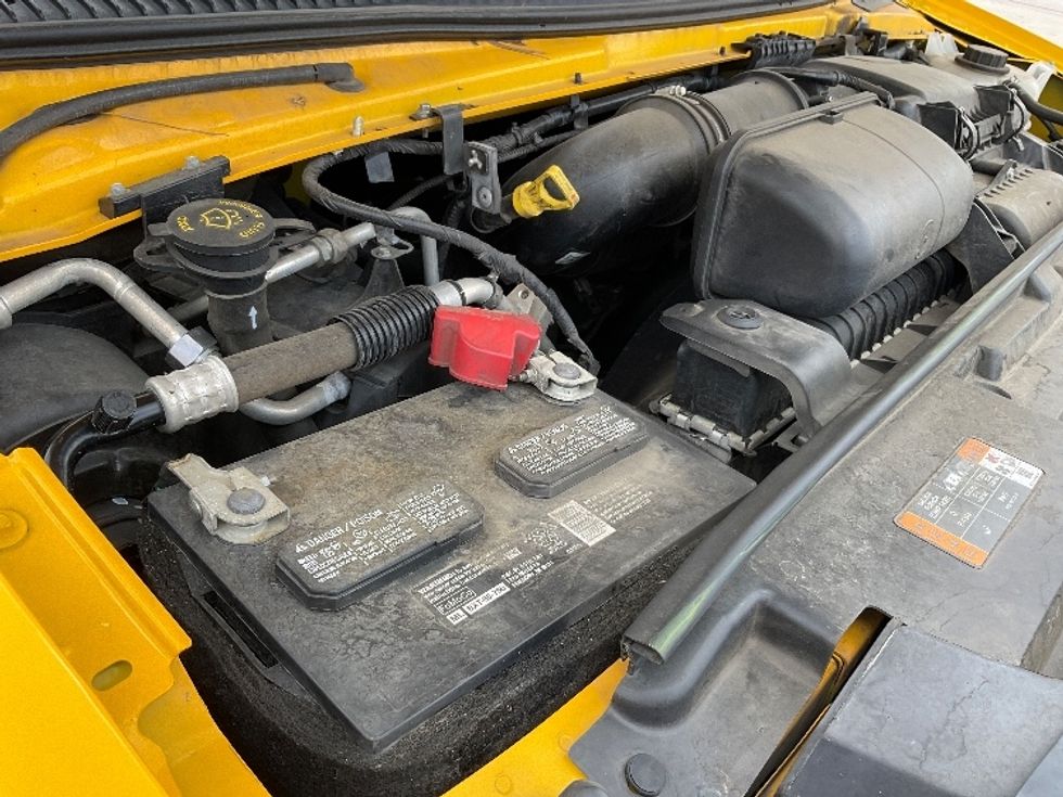 Light Duty Box Truck-Light and Medium Duty Trucks-Ford-2022-E350-Wichita-KS-126,164\n\t\tmiles-$ 24,750 - Image 23