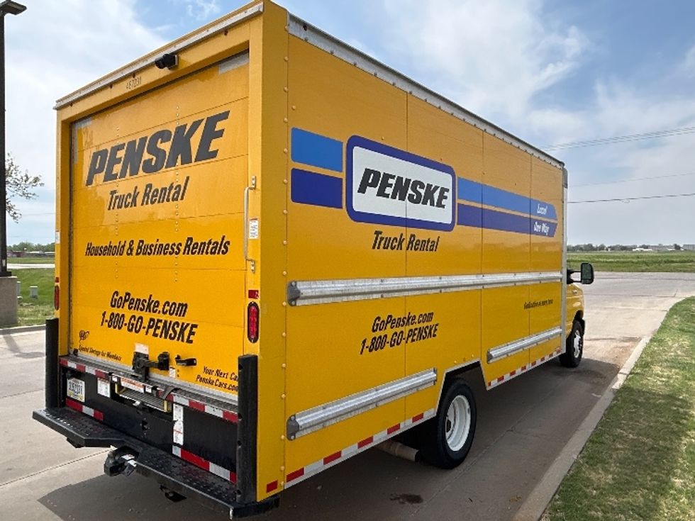 Light Duty Box Truck-Light and Medium Duty Trucks-Ford-2022-E350-Wichita-KS-65,144\n\t\tmiles-$ 31,250 - Image 13