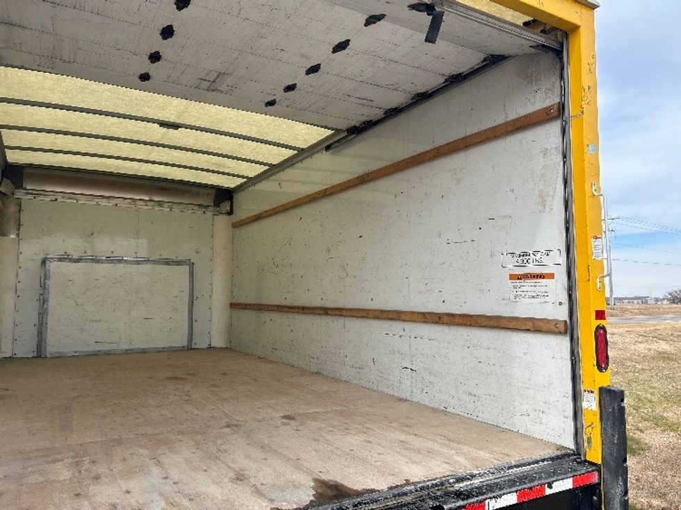 Light Duty Box Truck-Light and Medium Duty Trucks-Ford-2022-E350-Wichita-KS-97,626\n\t\tmiles-$ 27,500 - Image 11