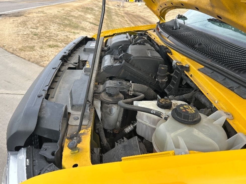 Light Duty Box Truck-Light and Medium Duty Trucks-Ford-2022-E350-Wichita-KS-97,626\n\t\tmiles-$ 27,500 - Image 23