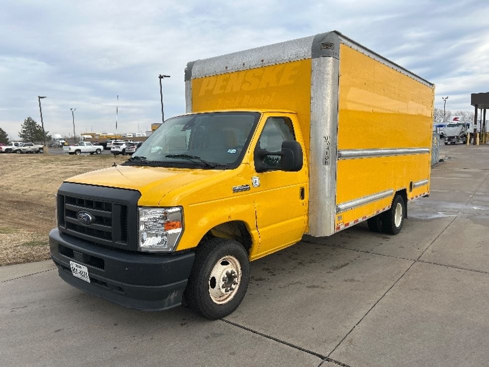 Light Duty Box Truck-Light and Medium Duty Trucks-Ford-2022-E350-Wichita-KS-97,626\n\t\tmiles-$ 27,500 - Image 3