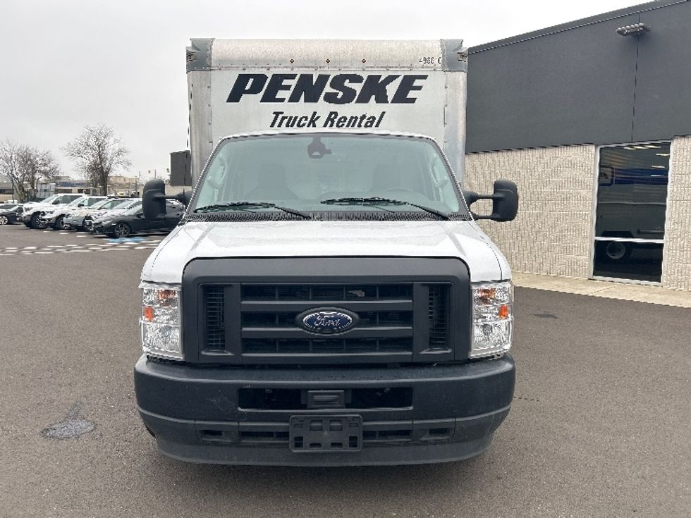 Light Duty Box Truck-Light and Medium Duty Trucks-Ford-2022-E350-Wilsonville-OR-99,772\n\t\tmiles-$ 32,250 - Image 2