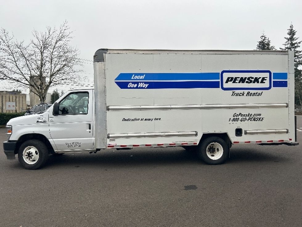 Light Duty Box Truck-Light and Medium Duty Trucks-Ford-2022-E350-Wilsonville-OR-99,772\n\t\tmiles-$ 32,250 - Image 4