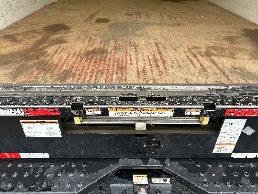 Light Duty Box Truck-Light and Medium Duty Trucks-Ford-2022-E350-Winston Salem-NC-90,218\n\t\tmiles-$ 30,750 - Image 10