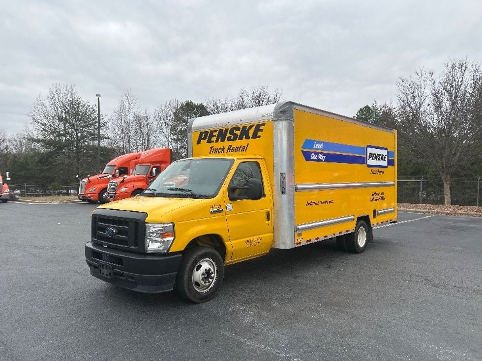 Light Duty Box Truck-Light and Medium Duty Trucks-Ford-2022-E350-Winston Salem-NC-90,218\n\t\tmiles-$ 30,750 - Image 3