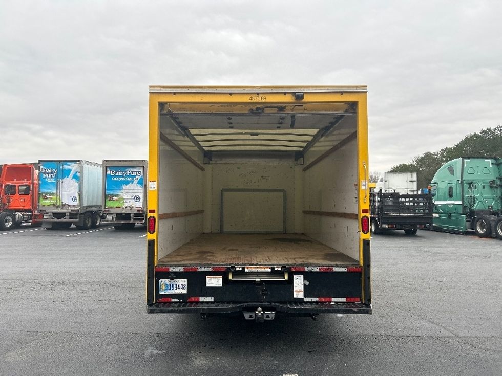 Light Duty Box Truck-Light and Medium Duty Trucks-Ford-2022-E350-Winston Salem-NC-90,218\n\t\tmiles-$ 30,750 - Image 8