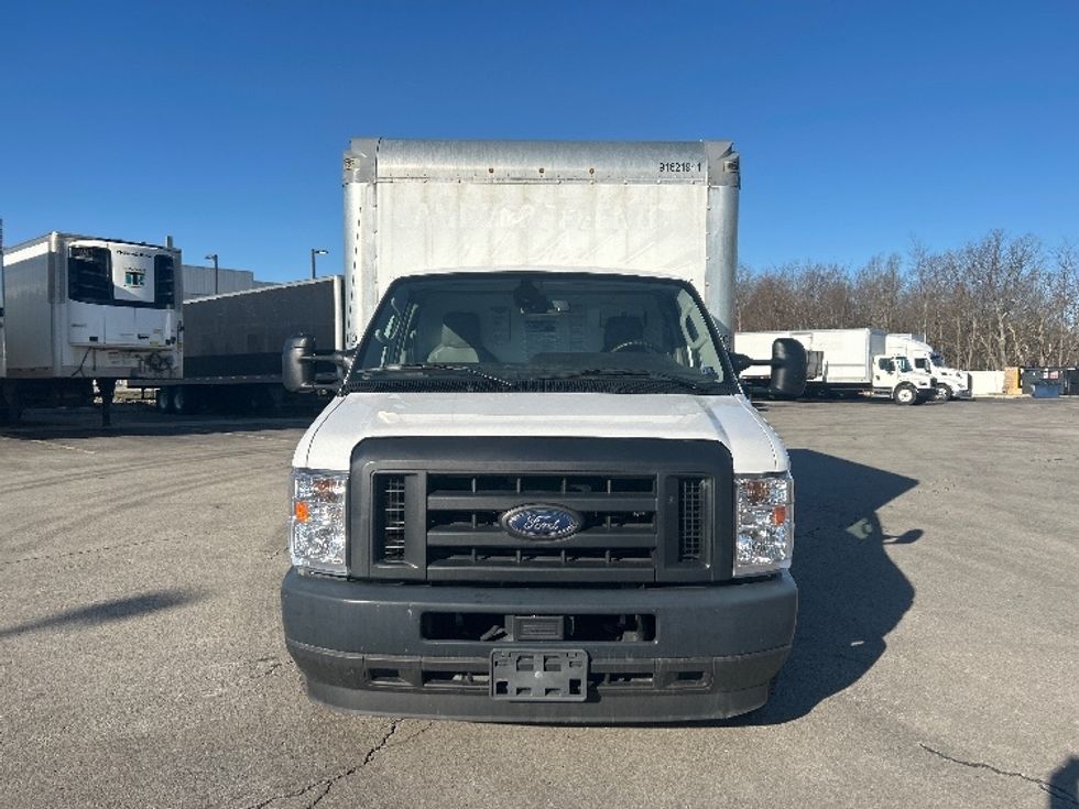 Light Duty Box Truck-Light and Medium Duty Trucks-Ford-2022-E350-Zelienople-PA-74,788\n\t\tmiles-$ 32,750 - Image 2