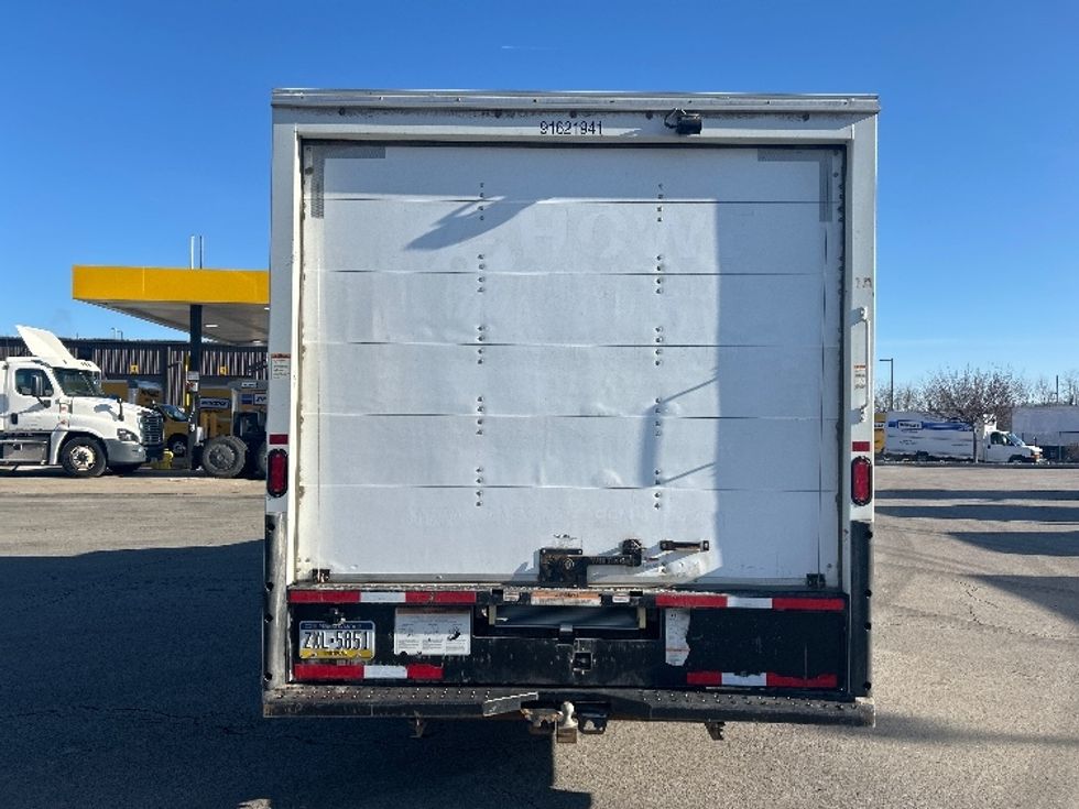 Light Duty Box Truck-Light and Medium Duty Trucks-Ford-2022-E350-Zelienople-PA-74,788\n\t\tmiles-$ 32,750 - Image 7