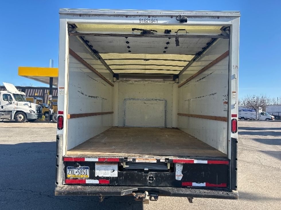 Light Duty Box Truck-Light and Medium Duty Trucks-Ford-2022-E350-Zelienople-PA-74,788\n\t\tmiles-$ 32,750 - Image 8