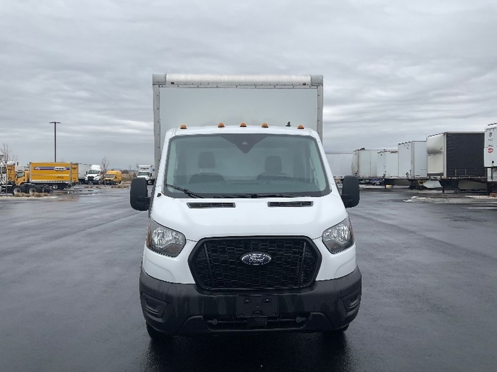 Light Duty Box Truck-Light and Medium Duty Trucks-Ford-2022-Transit 350-Boise-ID-121,253\n\t\tmiles-$ 24,000 - Image 2