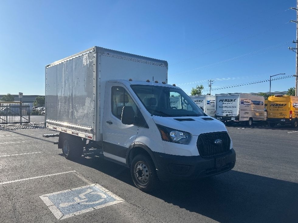 Light Duty Box Truck-Light and Medium Duty Trucks-Ford-2022-Transit 350-Boise-ID-78,316\n\t\tmiles-$ 30,500 - Image 1