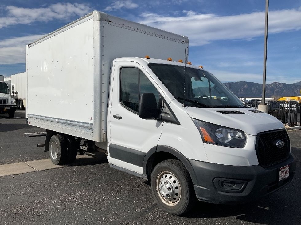 Light Duty Box Truck-Light and Medium Duty Trucks-Ford-2022-Transit 350-Colorado Springs-CO-87,334\n\t\tmiles-$ 33,250 - Image 1
