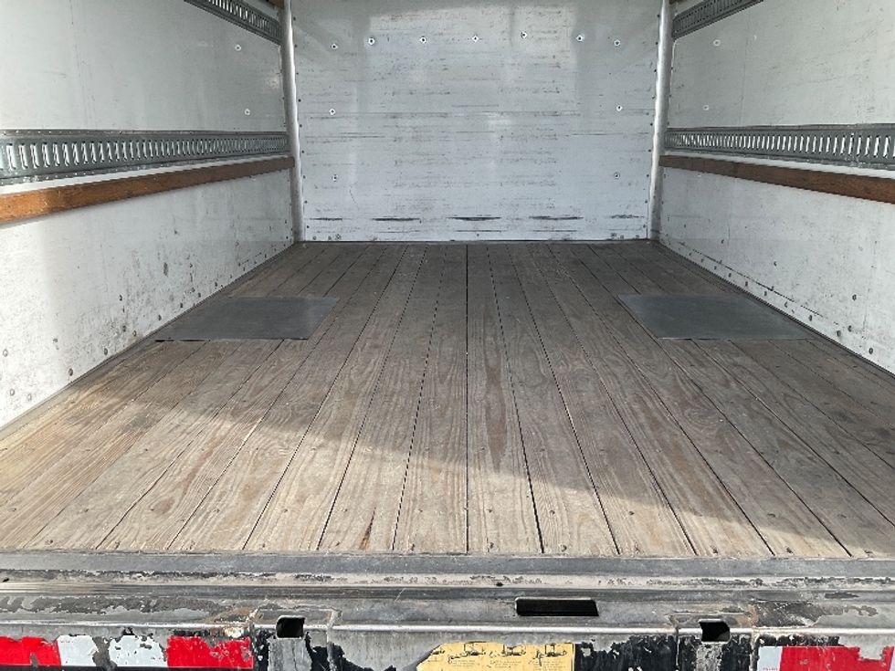 Light Duty Box Truck-Light and Medium Duty Trucks-Ford-2022-Transit 350-Colorado Springs-CO-87,334\n\t\tmiles-$ 33,250 - Image 10