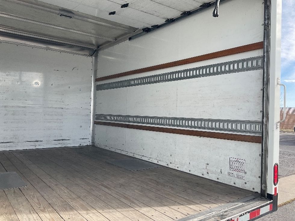 Light Duty Box Truck-Light and Medium Duty Trucks-Ford-2022-Transit 350-Colorado Springs-CO-87,334\n\t\tmiles-$ 33,250 - Image 12