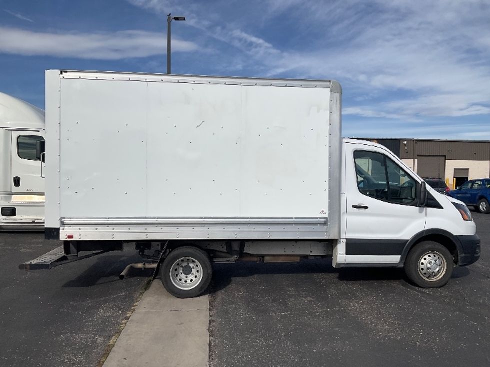 Light Duty Box Truck-Light and Medium Duty Trucks-Ford-2022-Transit 350-Colorado Springs-CO-87,334\n\t\tmiles-$ 33,250 - Image 15