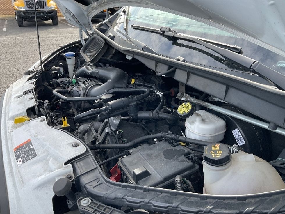 Light Duty Box Truck-Light and Medium Duty Trucks-Ford-2022-Transit 350-Colorado Springs-CO-87,334\n\t\tmiles-$ 33,250 - Image 24