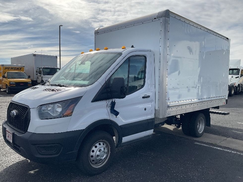 Light Duty Box Truck-Light and Medium Duty Trucks-Ford-2022-Transit 350-Colorado Springs-CO-87,334\n\t\tmiles-$ 33,250 - Image 3