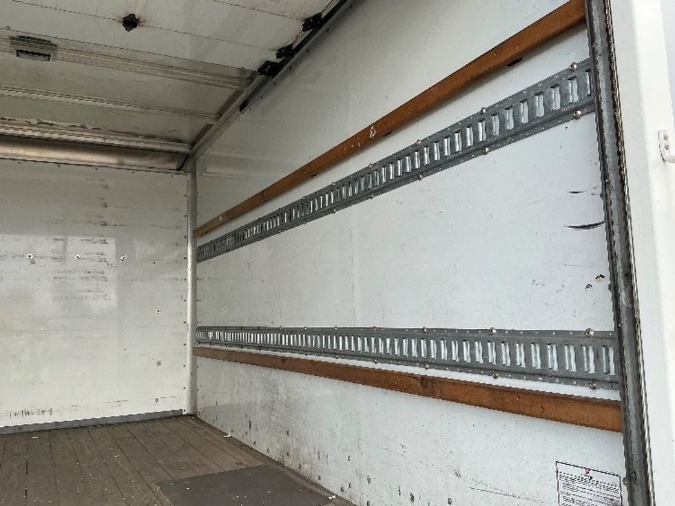 Light Duty Box Truck-Light and Medium Duty Trucks-Ford-2022-Transit 350-Denver-CO-58,393\n\t\tmiles-$ 30,750 - Image 12