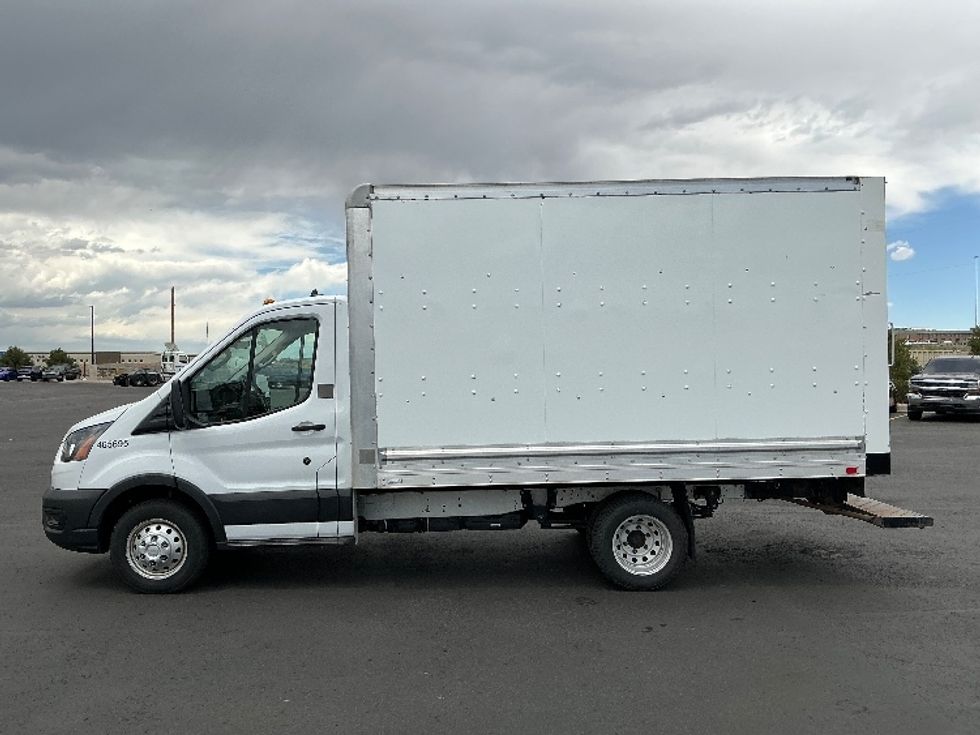 Light Duty Box Truck-Light and Medium Duty Trucks-Ford-2022-Transit 350-Denver-CO-58,393\n\t\tmiles-$ 30,750 - Image 4