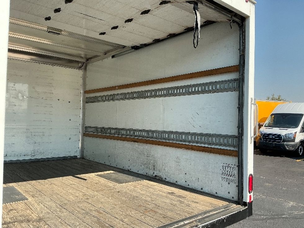 Light Duty Box Truck-Light and Medium Duty Trucks-Ford-2022-Transit 350-Denver-CO-79,555\n\t\tmiles-$ 30,000 - Image 12