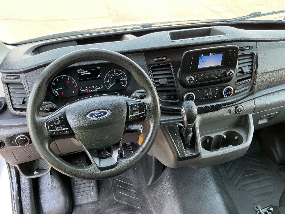 Light Duty Box Truck-Light and Medium Duty Trucks-Ford-2022-Transit 350-Denver-CO-79,555\n\t\tmiles-$ 30,000 - Image 18