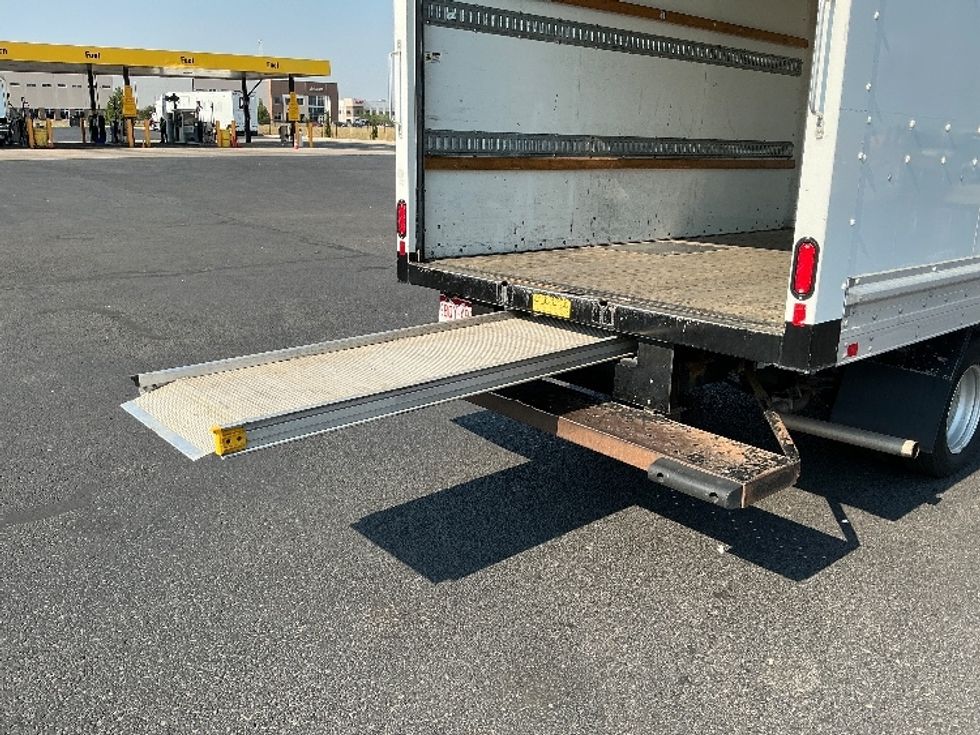 Light Duty Box Truck-Light and Medium Duty Trucks-Ford-2022-Transit 350-Denver-CO-79,555\n\t\tmiles-$ 30,000 - Image 9