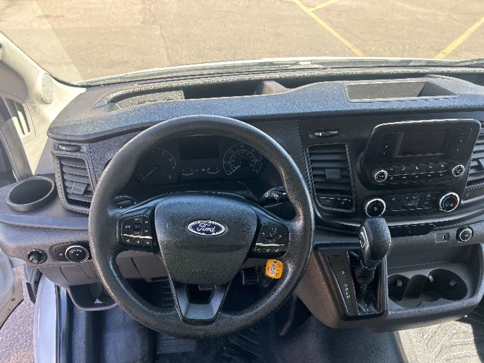 Light Duty Box Truck-Light and Medium Duty Trucks-Ford-2022-Transit 350-Denver-CO-87,287\n\t\tmiles-$ 32,500 - Image 18