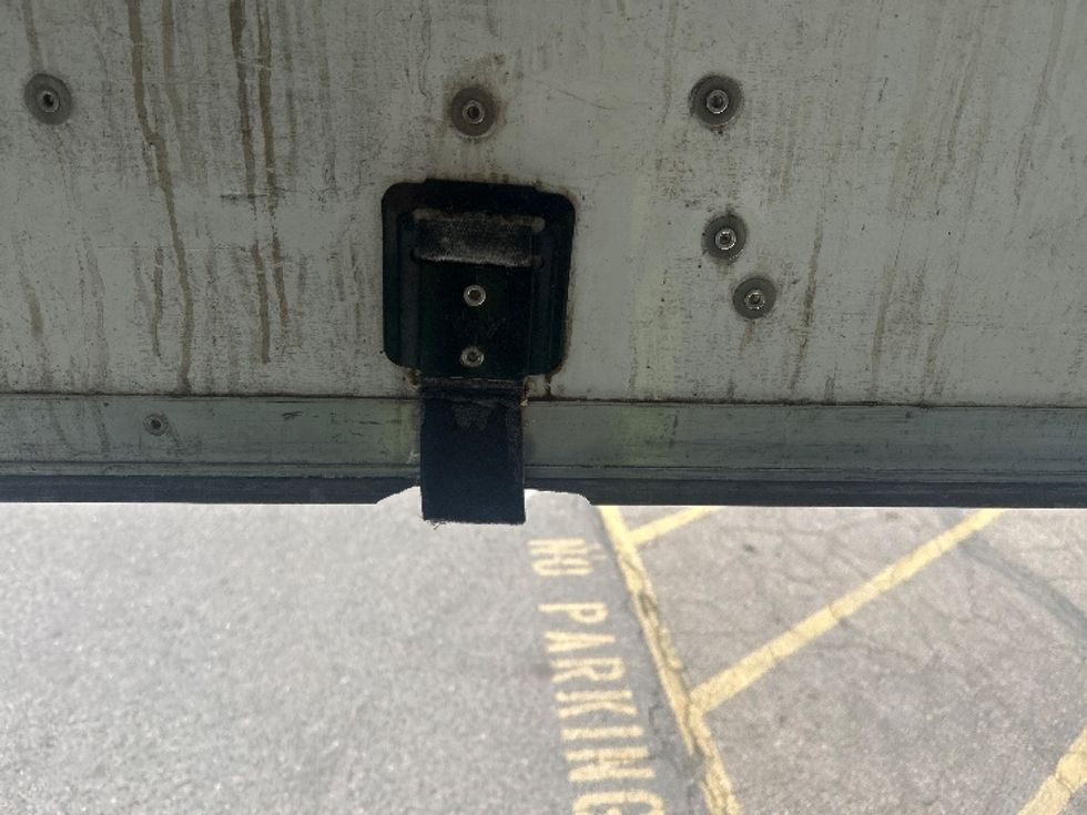 Light Duty Box Truck-Light and Medium Duty Trucks-Ford-2022-Transit 350-Denver-CO-87,287\n\t\tmiles-$ 32,500 - Image 27